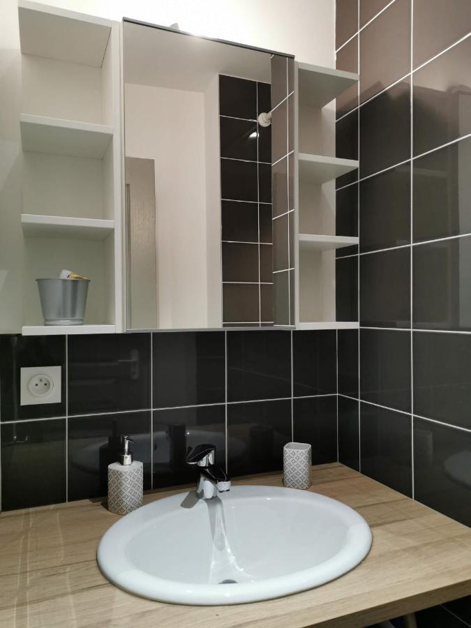 La Maisonnette Au Centre Ville Ланс Экстерьер фото